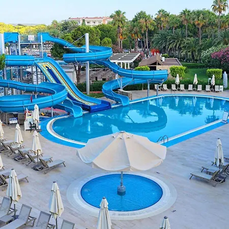 Oezkaymak Select Hotel *