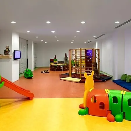 Oezkaymak Select Hotel