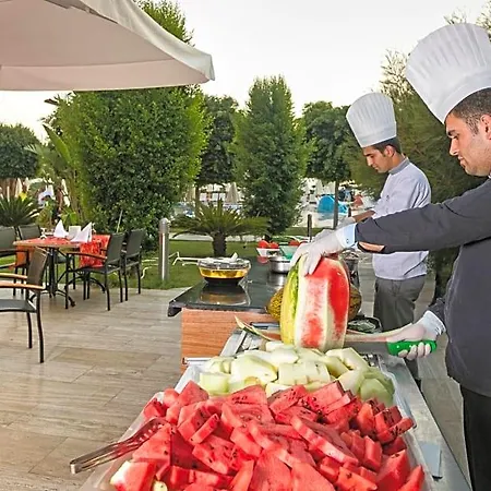 Oezkaymak Select Hotel *