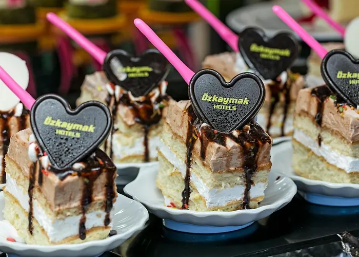 Oezkaymak Select Готель Аланія