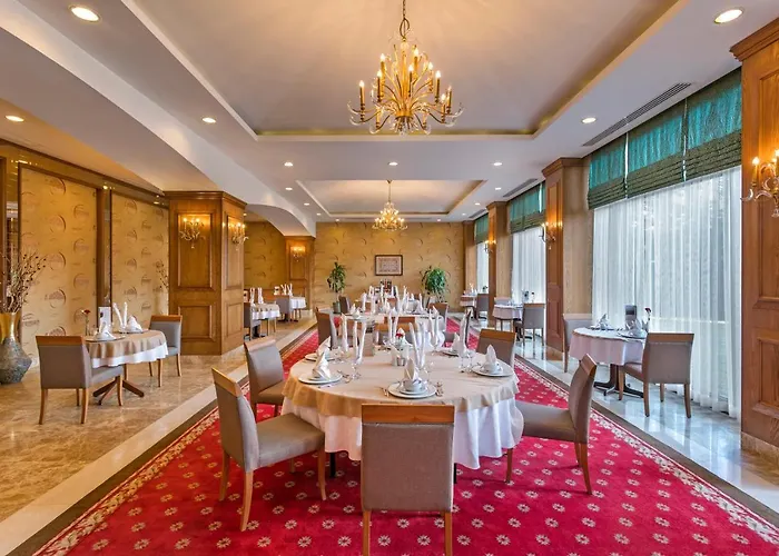 Hotel Oezkaymak Select *