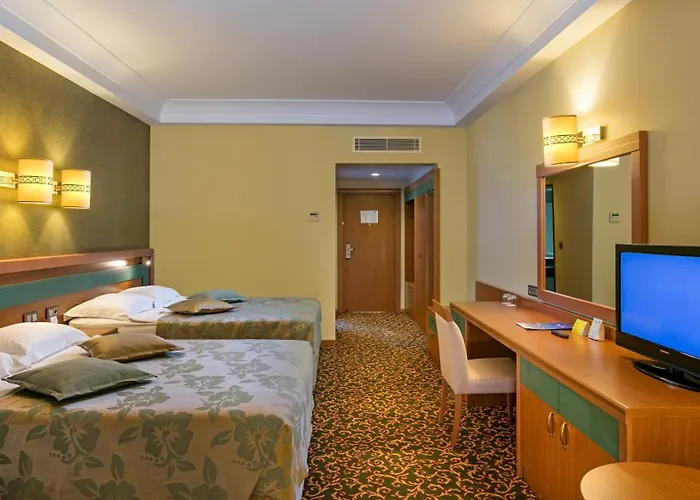 Hotel Oezkaymak Select *