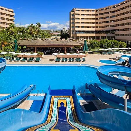 Oezkaymak Select Szálloda