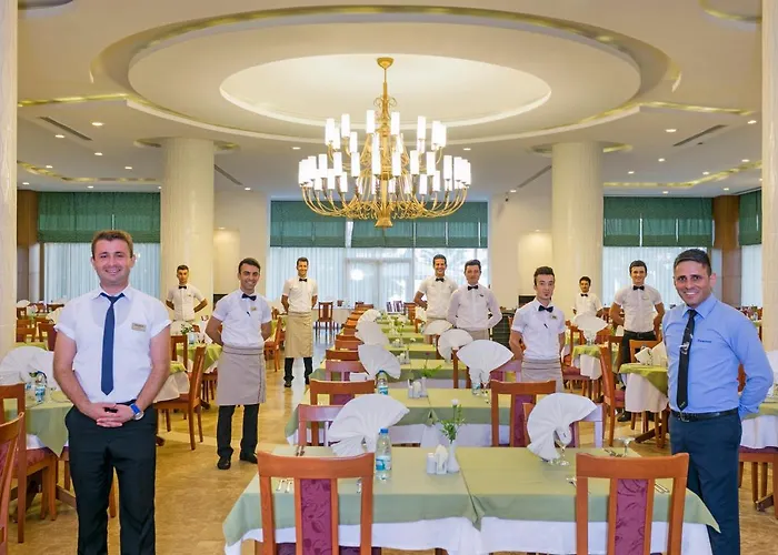 Oezkaymak Select מלון אלאניה